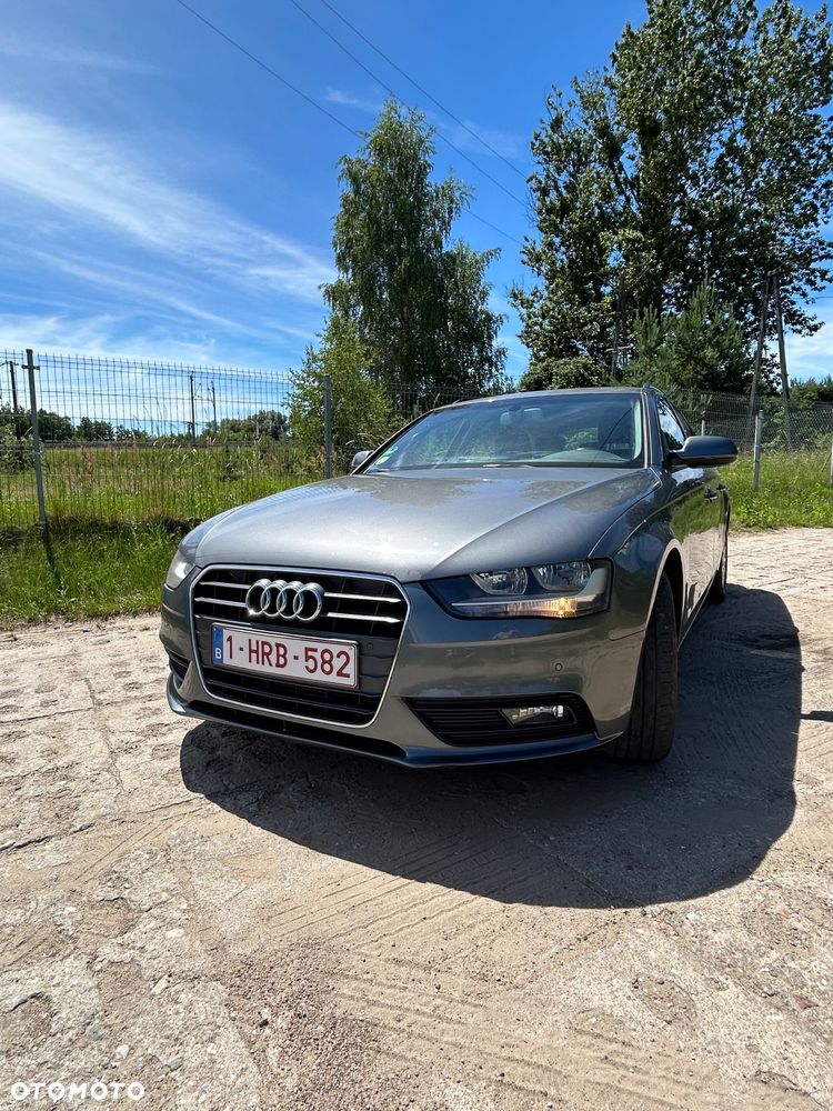 Audi A4 Avant 2.0 TDI DPF Ambiente - 2