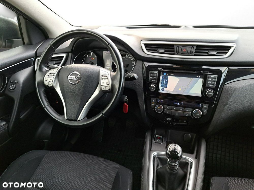 Nissan Qashqai - 12