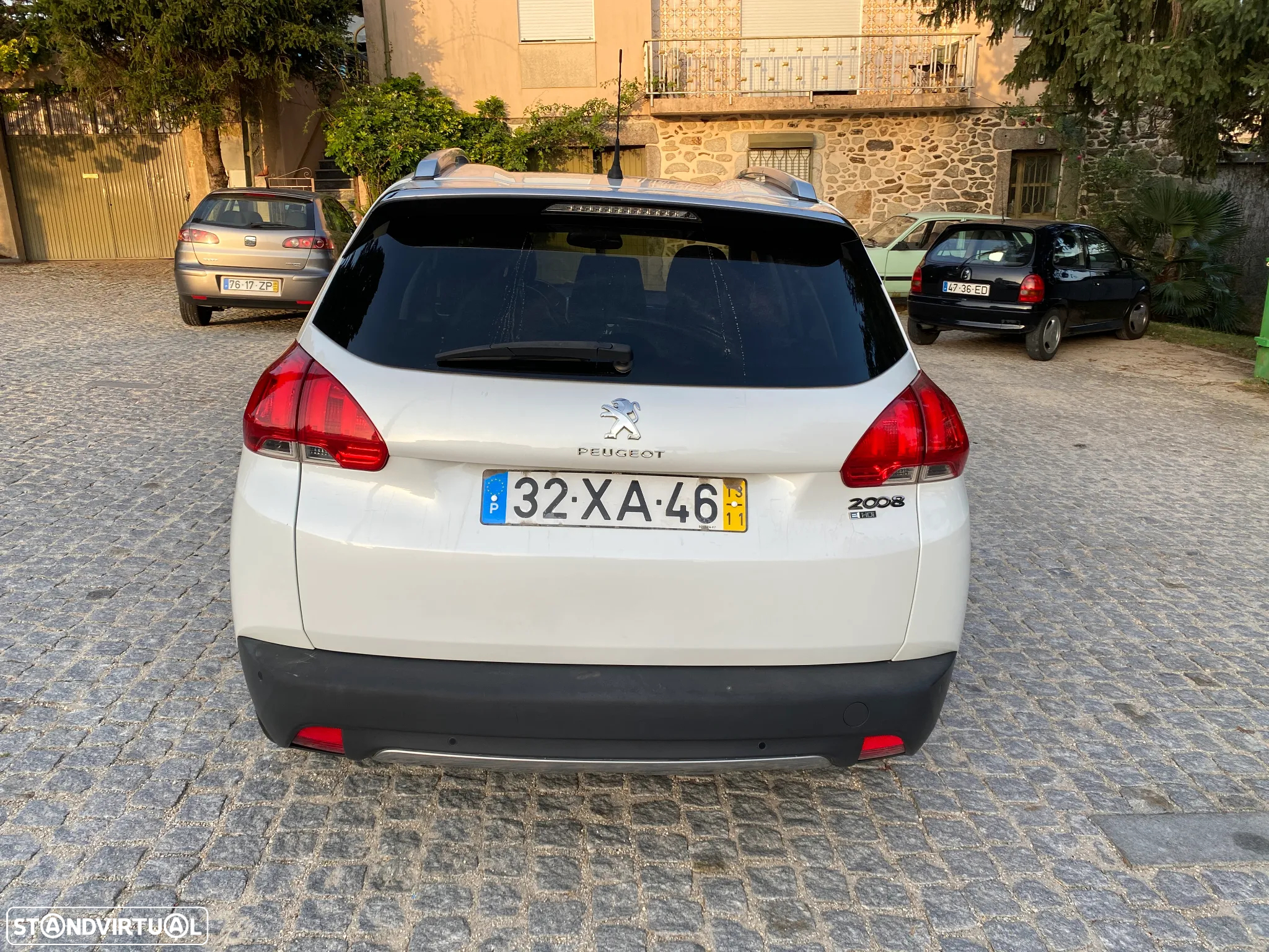 Peugeot 2008 1.6 e-HDi Allure 2-Tronic - 6