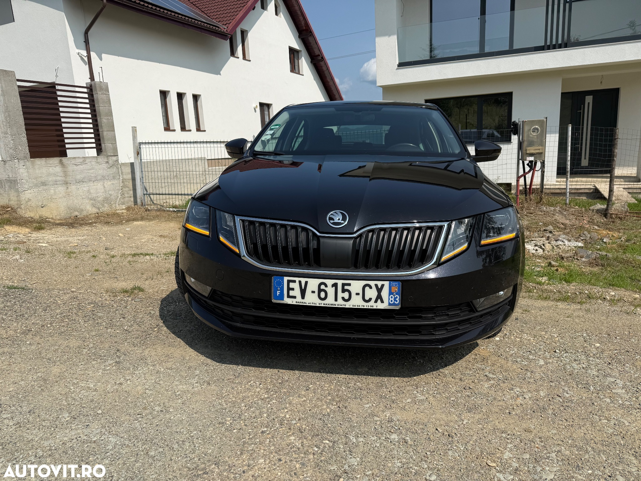 Skoda Octavia 2.0 TDI DSG Style - 5