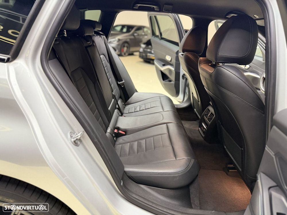 BMW 320 d Pack M Auto - 15