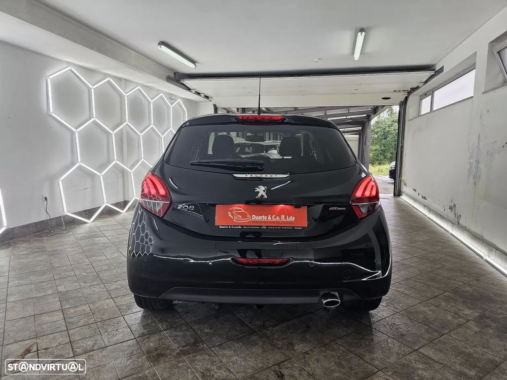Peugeot 208 1.2 PureTech GT Line EAT6 - 9
