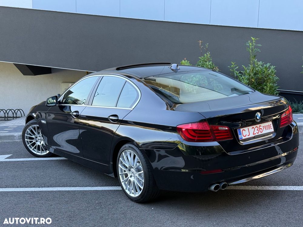 BMW Seria 5 520d Aut. Modern Line - 6