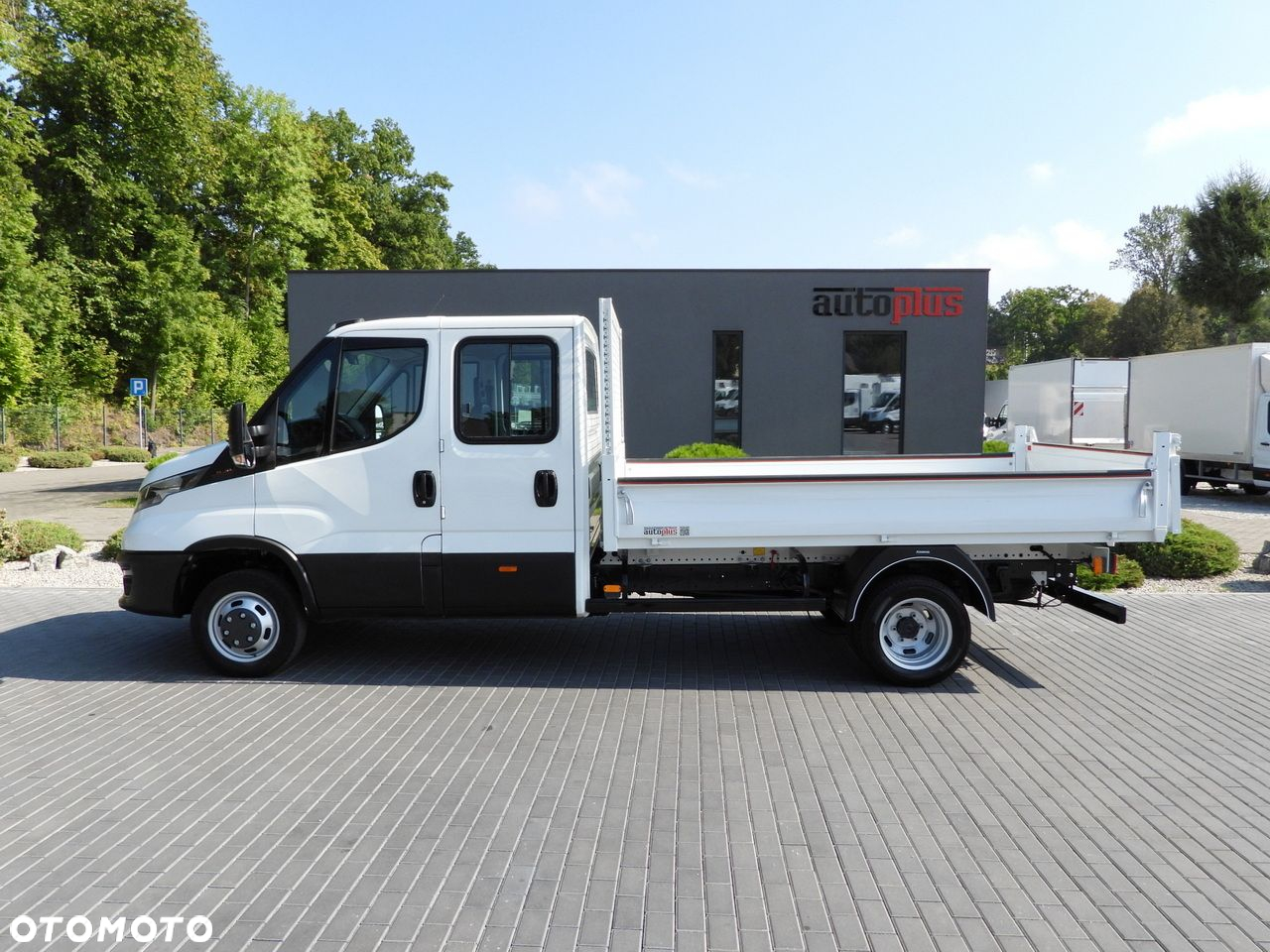 Iveco DAILY 35C16 WYWROTKA PODWÓJNA KABINA DOKA 6 MIEJSC BLIŹNIACZE KOŁA KLIMATYZACJA  160KM - 8