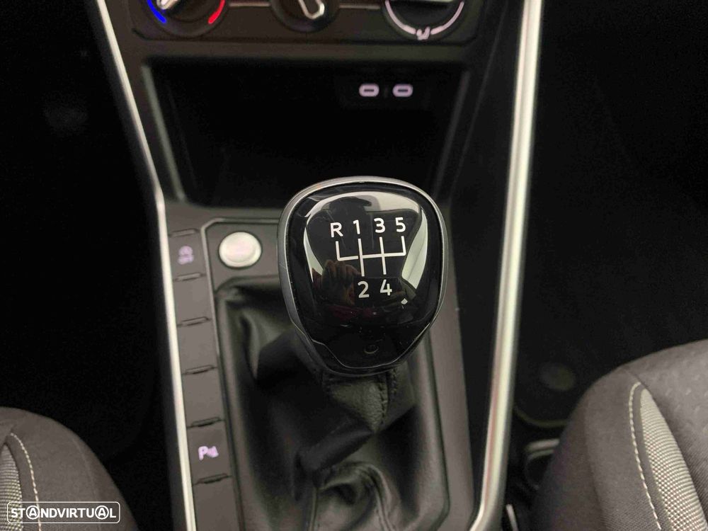 VW Taigo 1.0 TSI Urban - 10