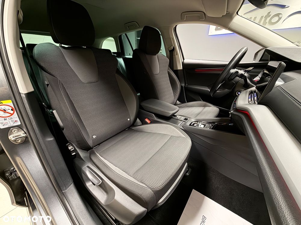 Skoda Octavia 2.0 TDI Ambition DSG - 26