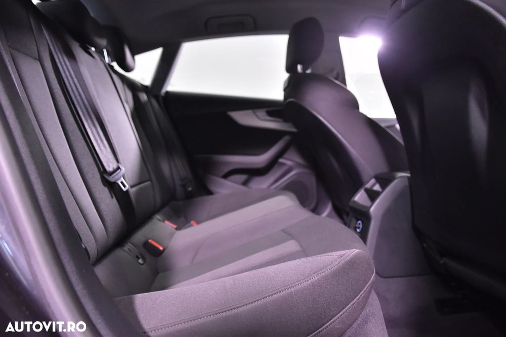 Audi A5 Sportback 40 TFSI S tronic - 12