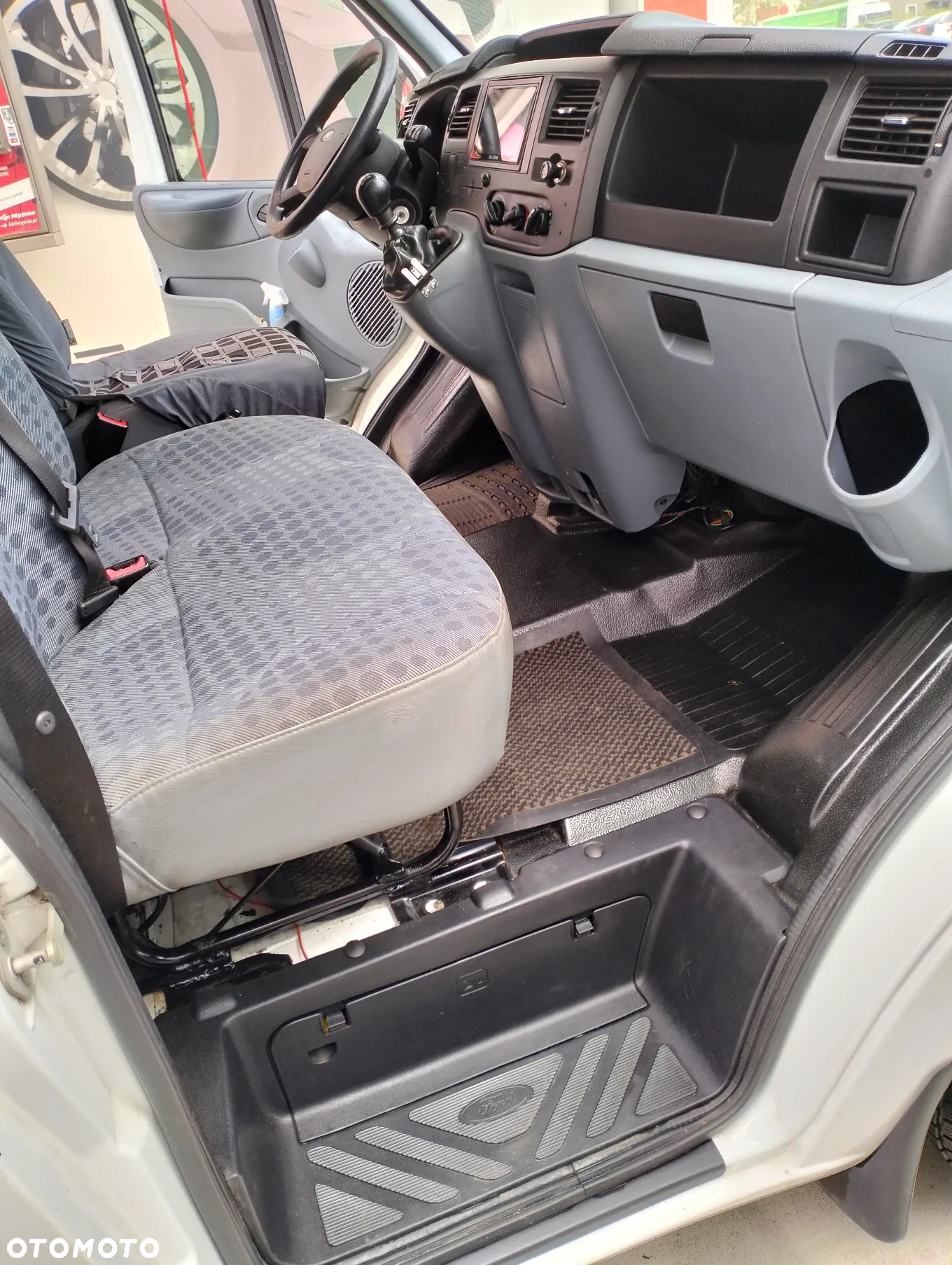 Ford Transit - 16