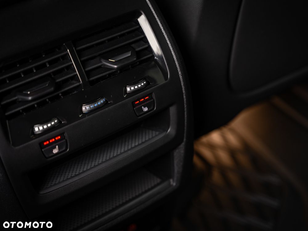 BMW X5 xDrive30d mHEV M Sport sport - 9