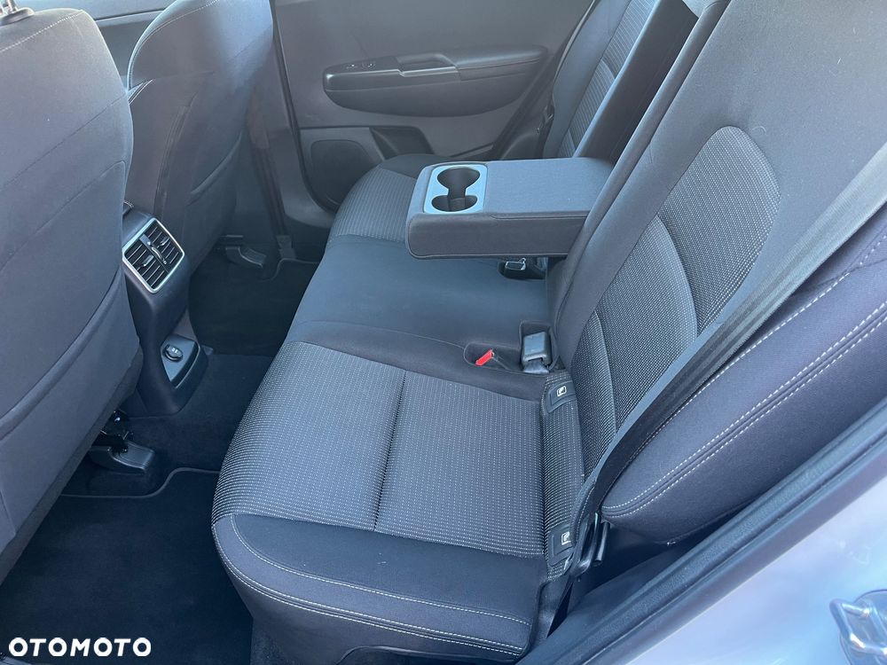 Kia Sportage 1.6 T-GDI Business Line 4WD - 11