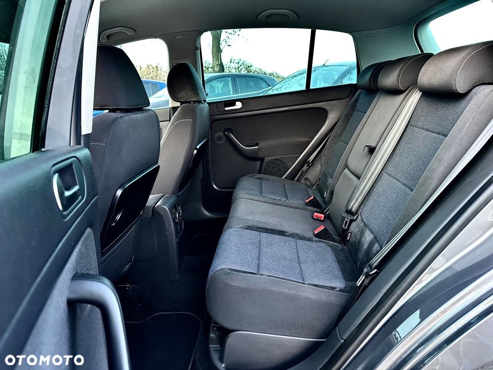 Volkswagen Golf Plus 1.6 TDI DPF Comfortline - 13