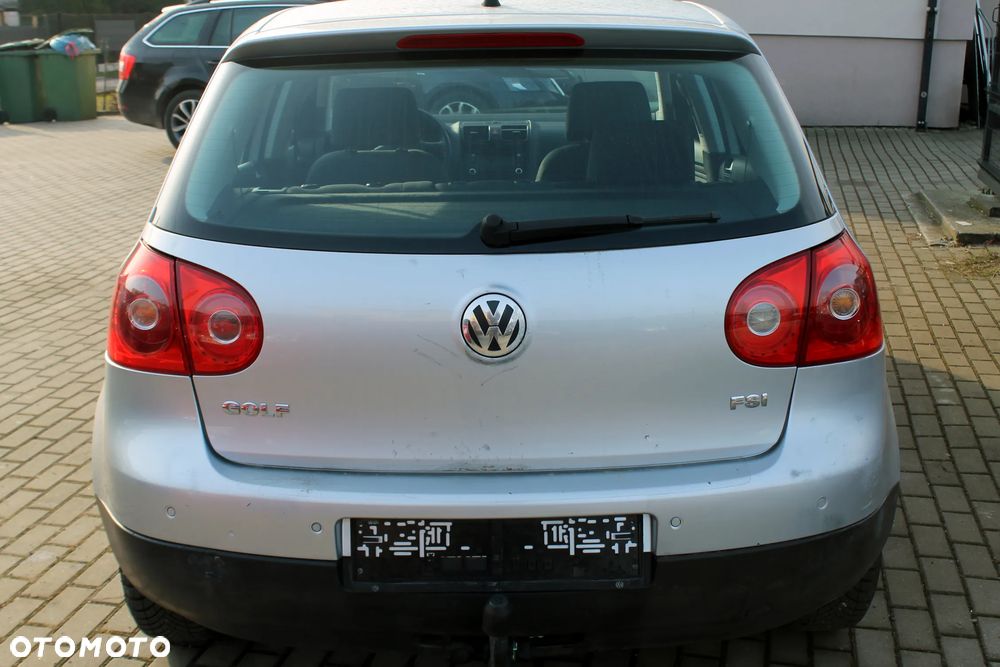 Volkswagen Golf - 9