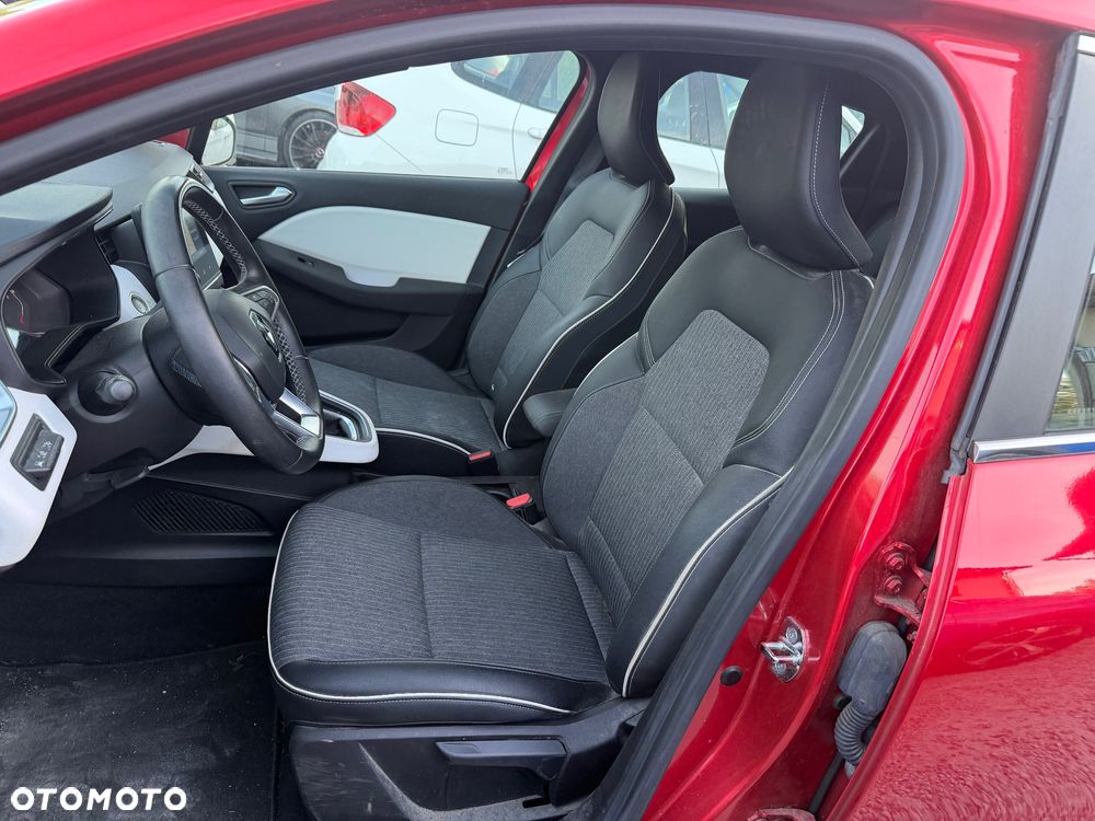 Renault Clio TCe 90 EVOLUTION - 10