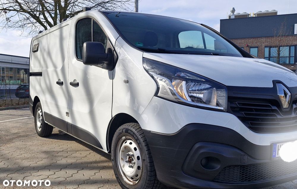 Renault Trafic - 1