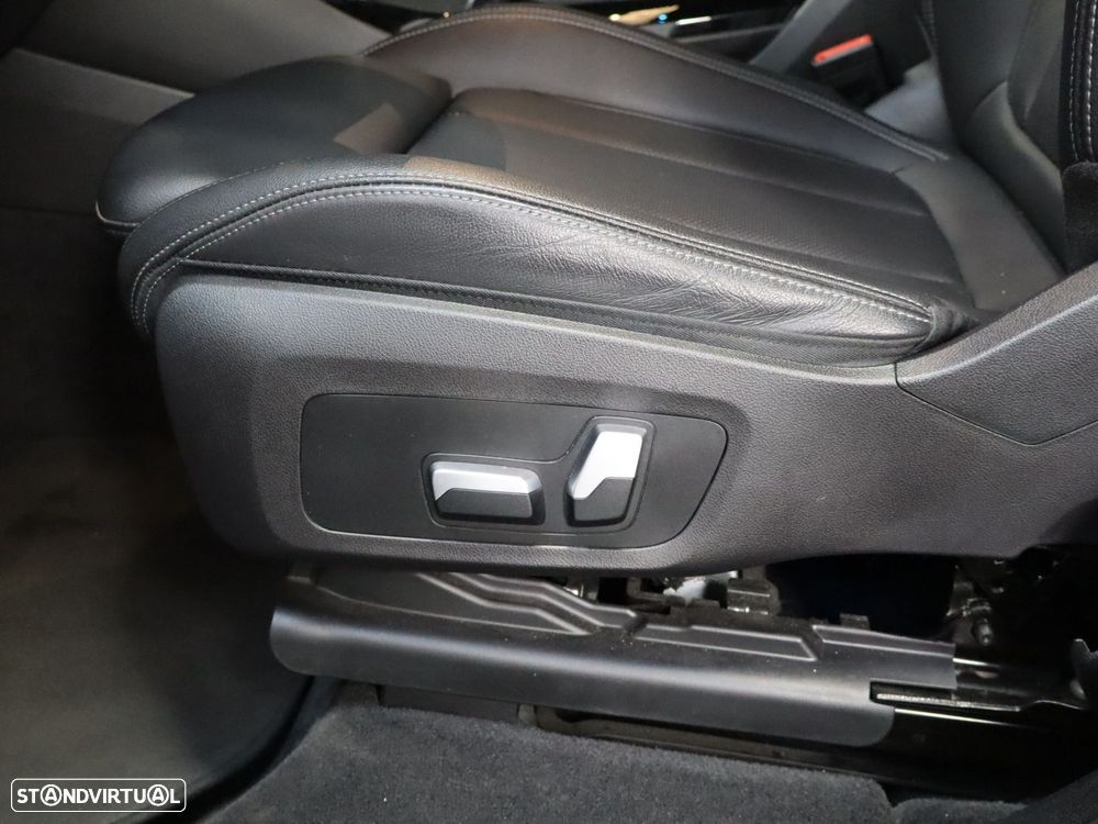 BMW iX3 M Sport Impressive - 11