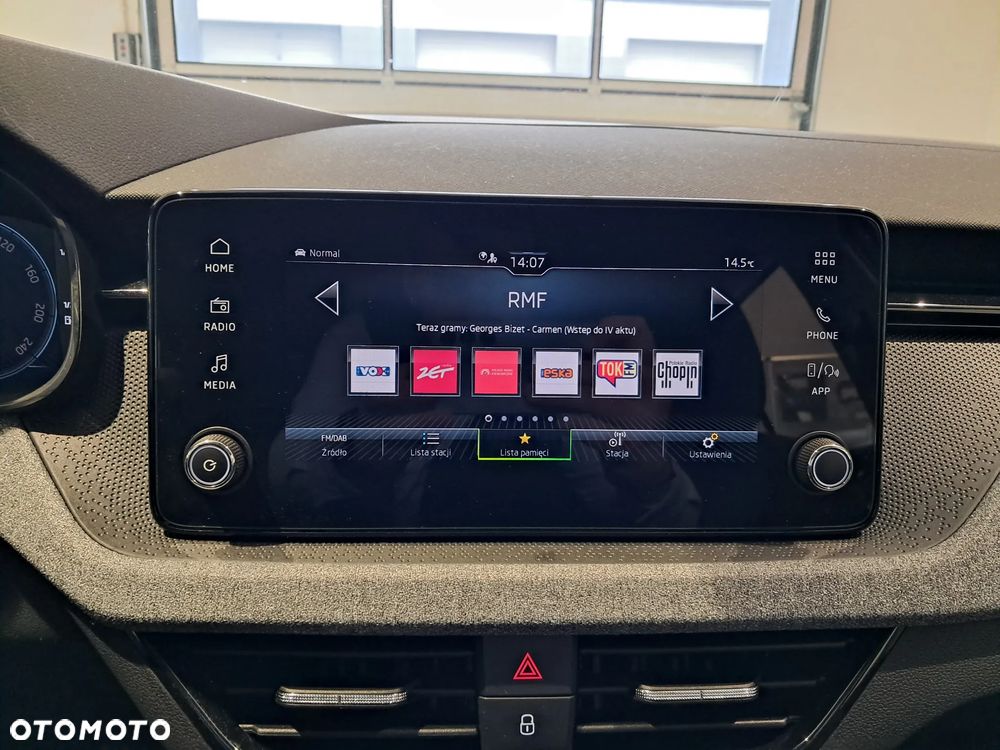 Skoda Kamiq 1.0 TSI Selection DSG - 17
