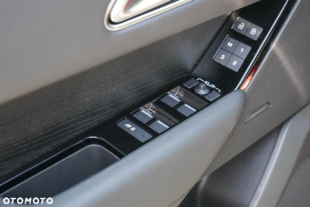 Land Rover Range Rover Velar - 17