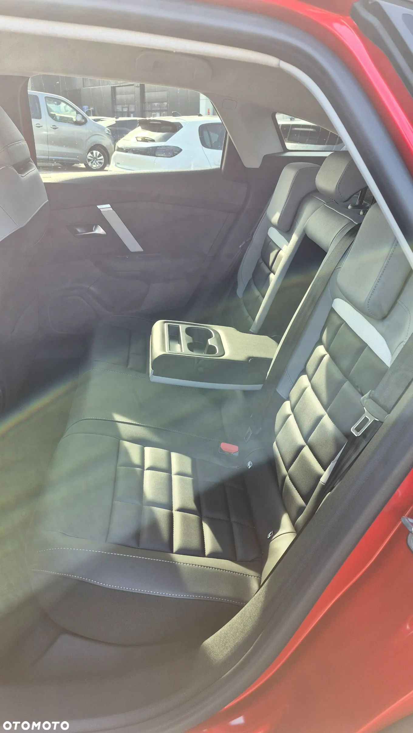 Citroën C4 1.2 PureTech Max S&S EAT8 - 21