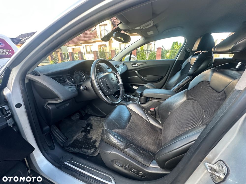 Citroën C5 HDi 135 FAP Exclusive - 8