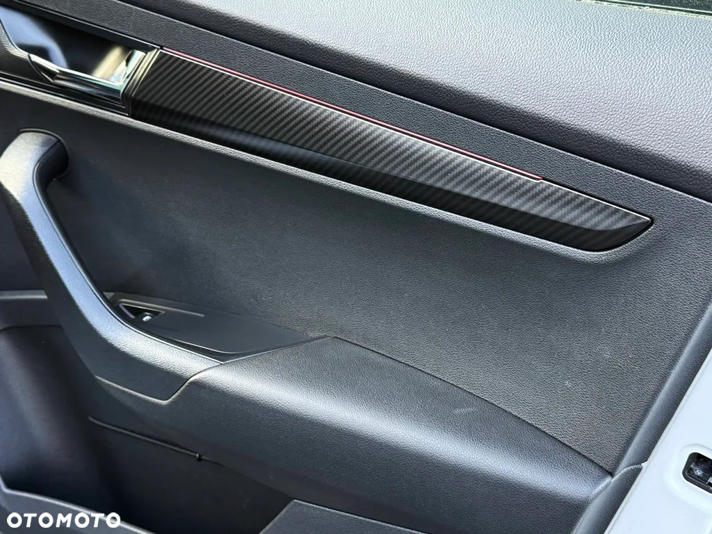 Skoda Karoq 1.5 TSI DSG Sportline - 14