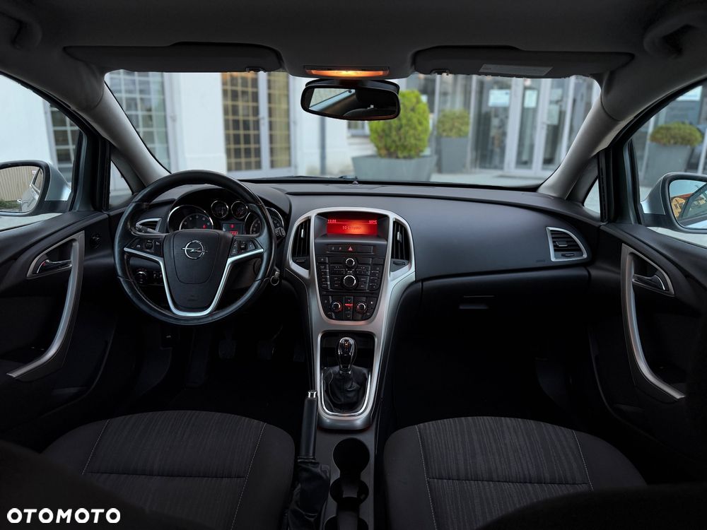Opel Astra 1.6 Innovation - 7