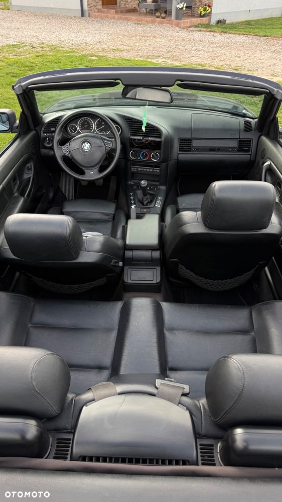 BMW Seria 3 - 12