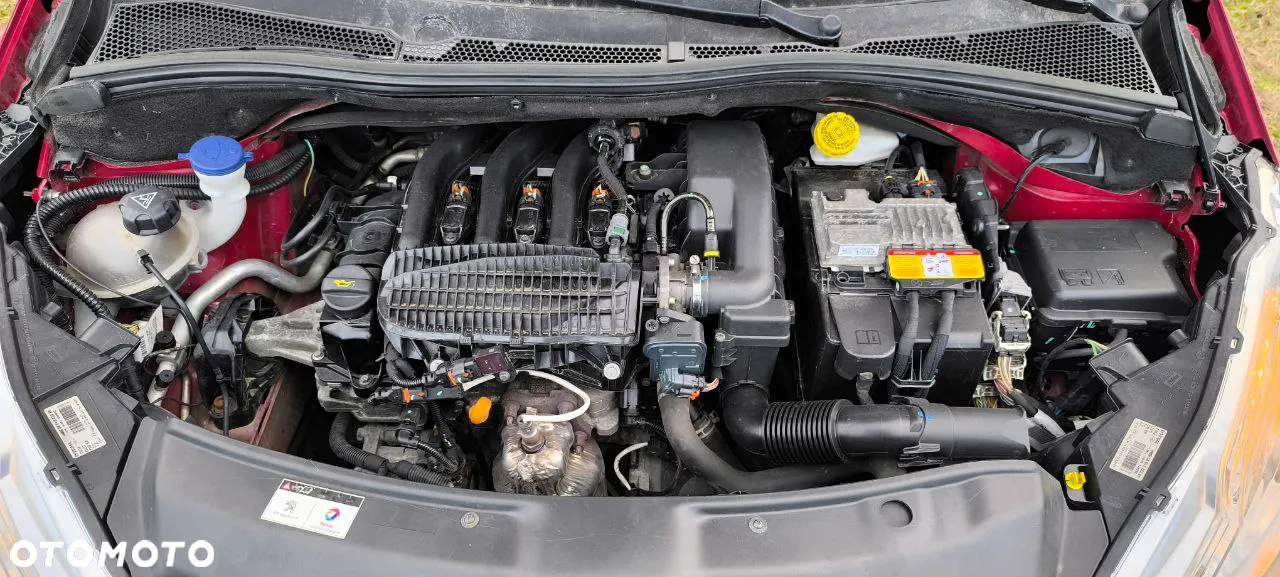 Peugeot 208 1.2 VTi Active ETG5 - 26