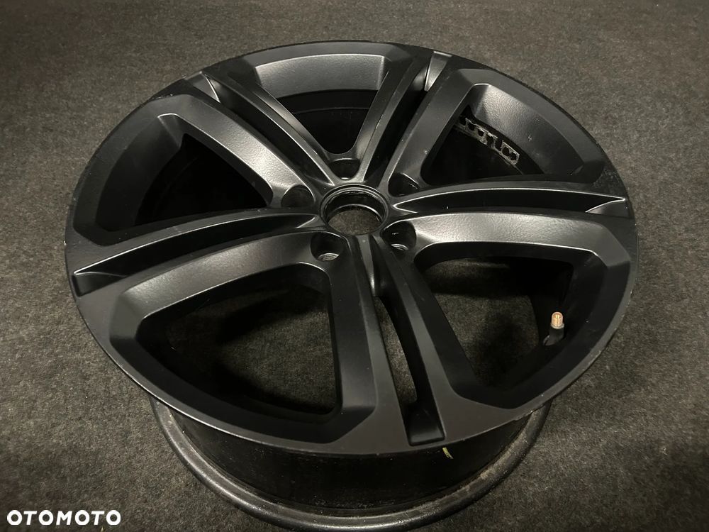 Alufelga VW Passat CC 18 cali 5x112 1szt. Czarny Mat. 1K8601025E - 2