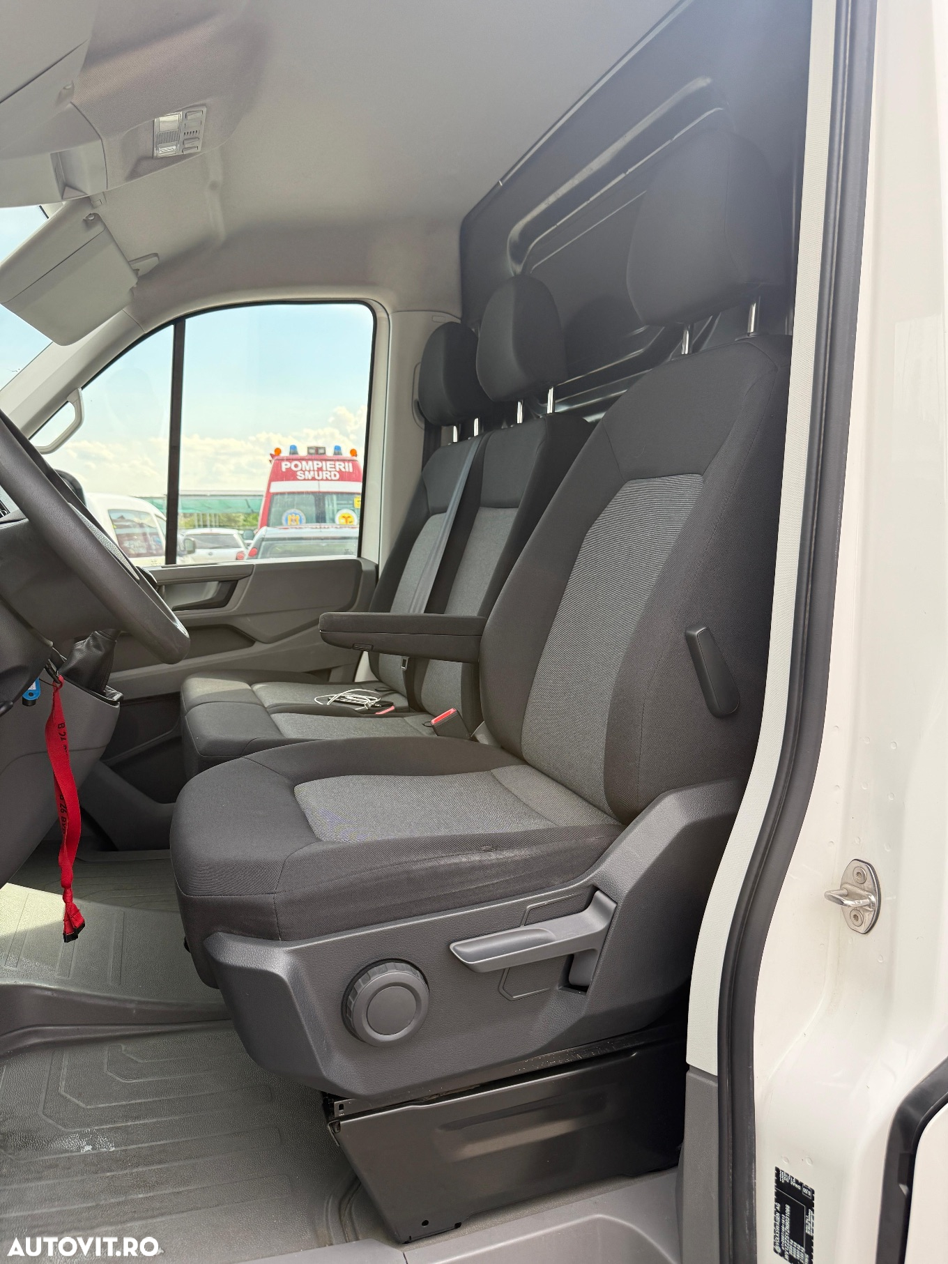 Volkswagen CRAFTER 35 Furgon  L3H3 - 22