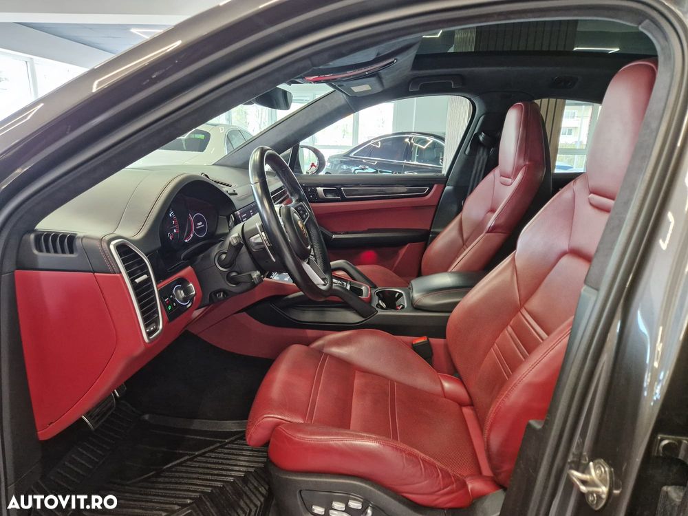 Porsche Cayenne S Tiptronic S - 8