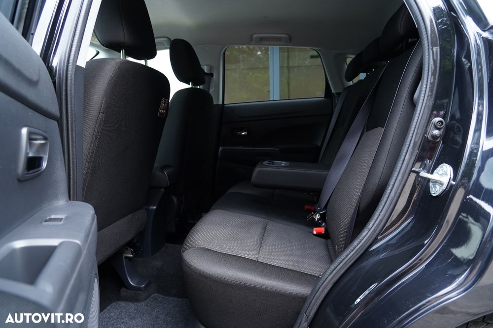 Mitsubishi ASX 1.8 DI-D 4WD Diamant Edition - 22