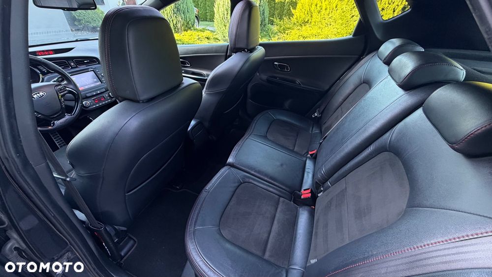 Kia Ceed 1.6 T-GDI GT-Track - 15