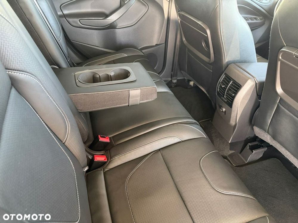 Ford Kuga - 30