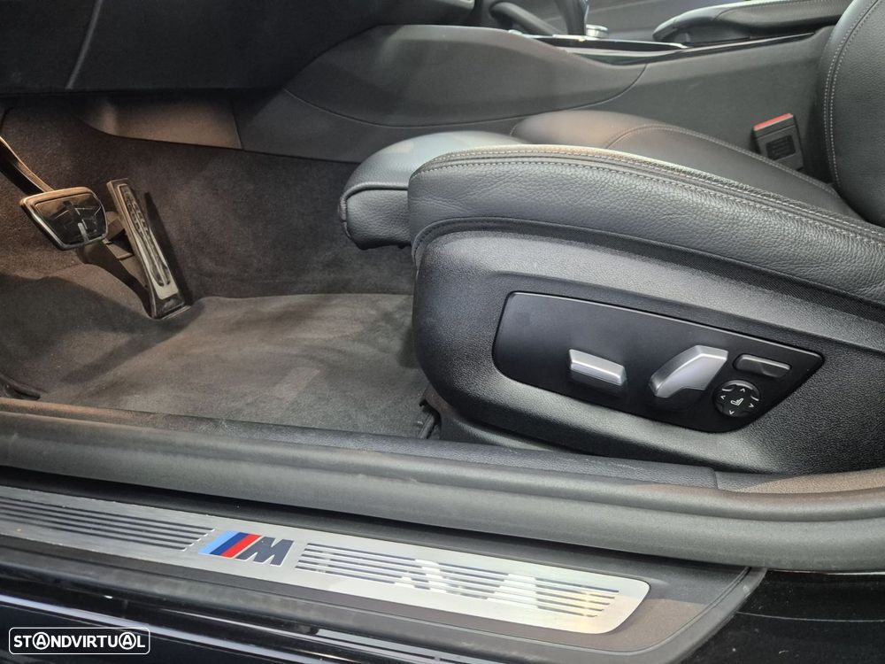 BMW 530 e Pack Desportivo M - 19