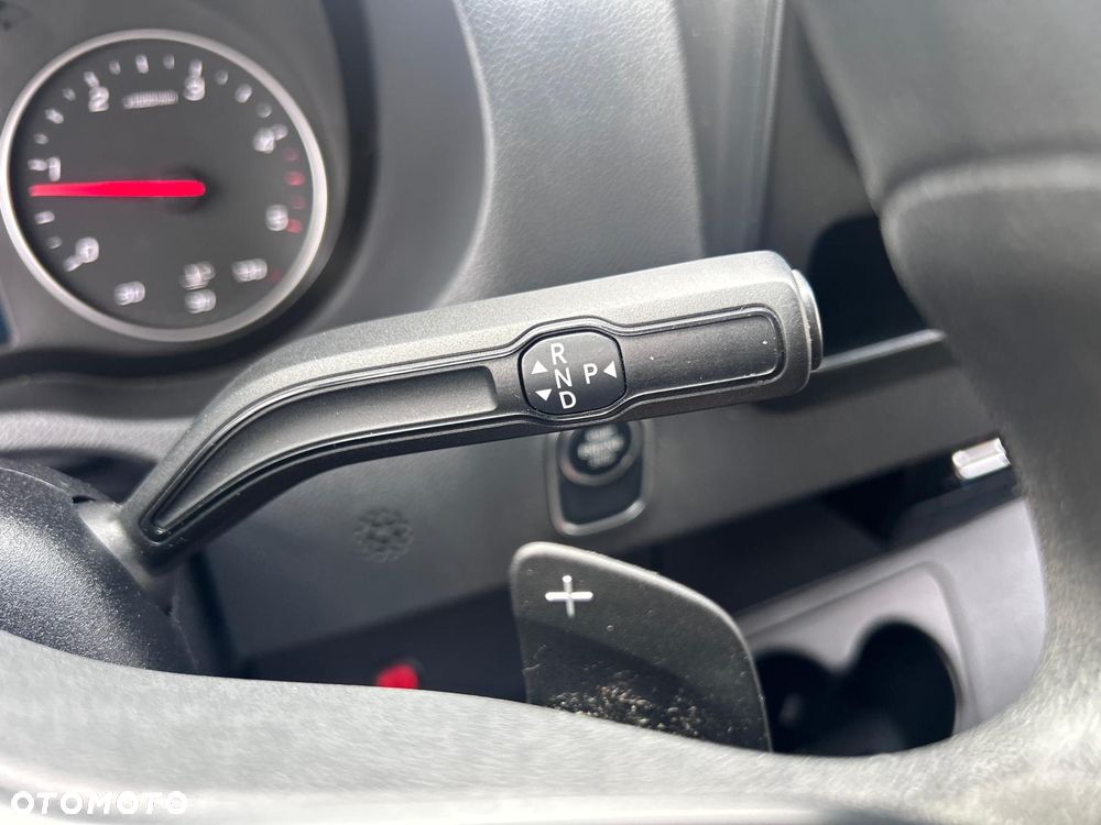 Mercedes-Benz Sprinter - 15