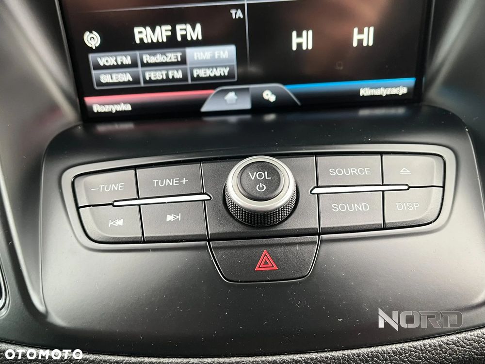 Ford C-MAX 1.5 TDCi ECOnetic Start-Stop-System Titanium - 21