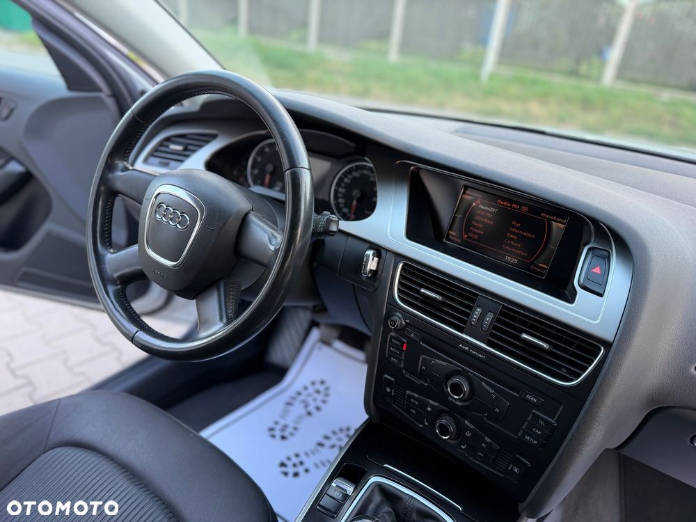 Audi A4 Avant 1.8 TFSI Attraction - 34