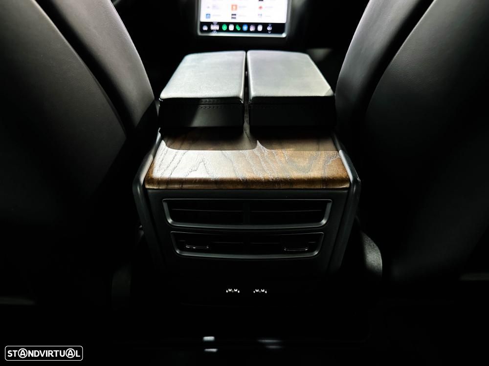 Tesla Model S Long Range AWD - 26