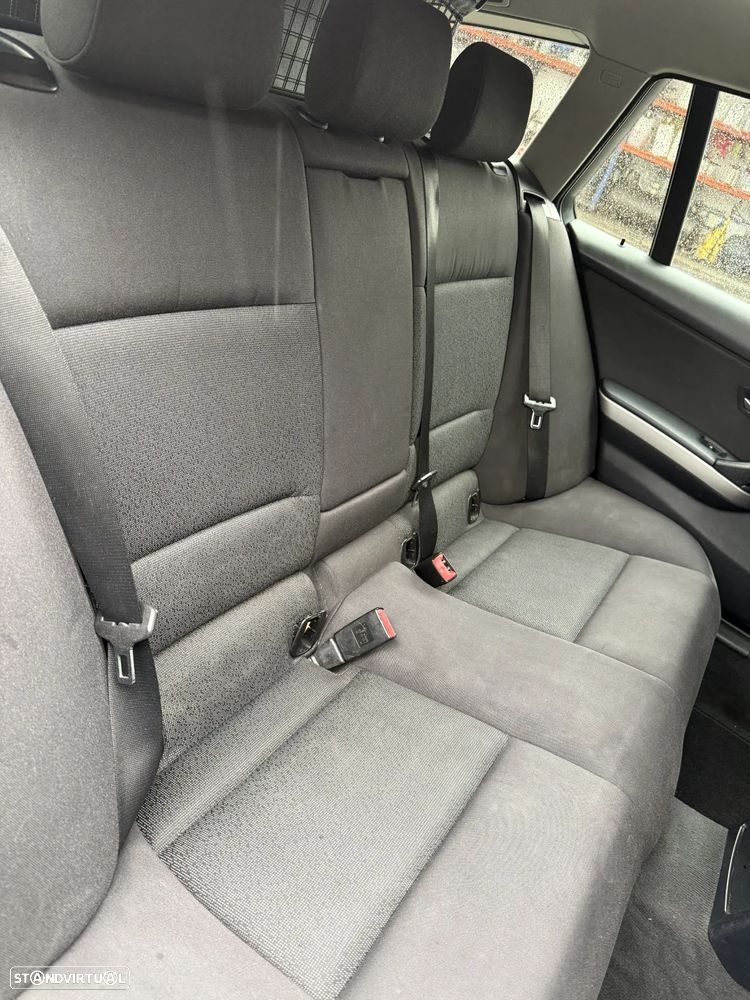 BMW 318 d DPF Edition Sport - 12