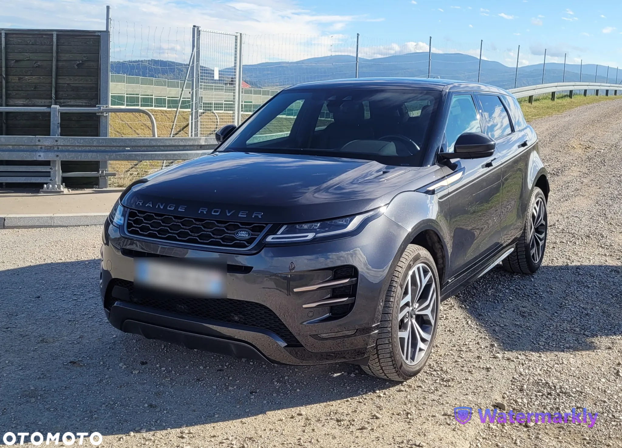 Land Rover Range Rover Evoque 2.0 D180 mHEV R-Dynamic SE - 2