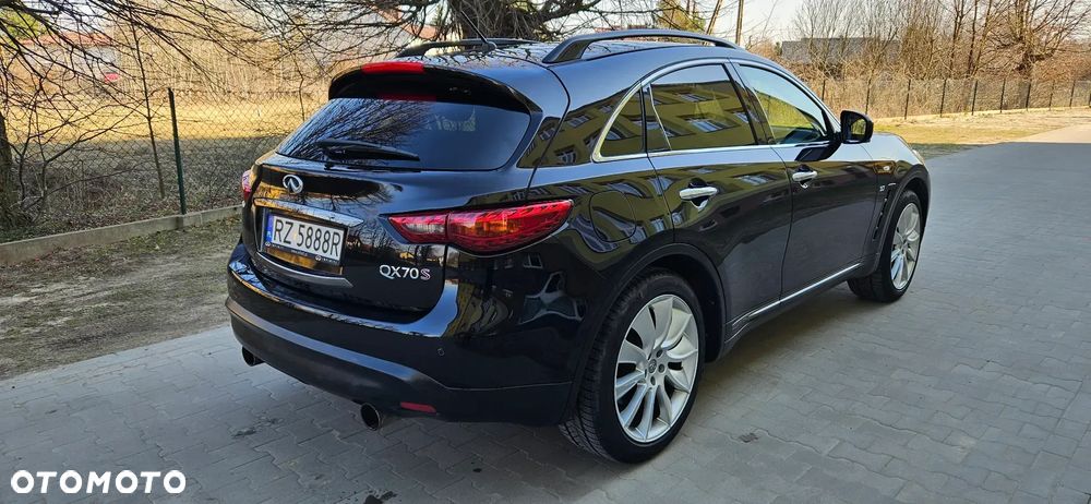 Infiniti QX70 3.7 S Premium - 6