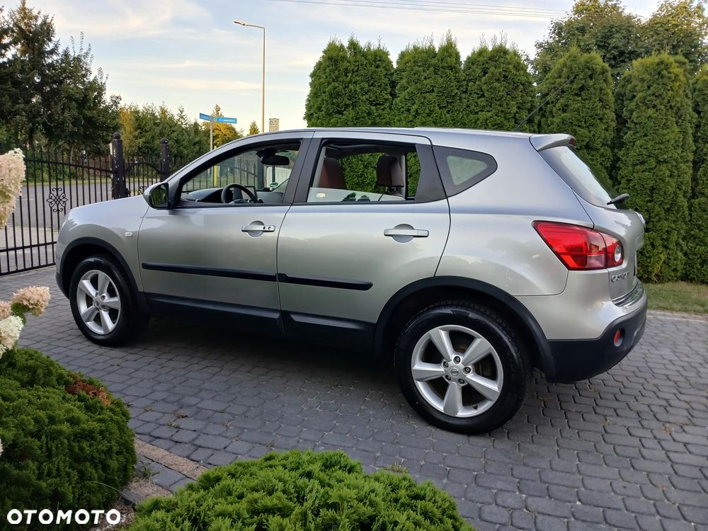 Nissan Qashqai 2.0 4x4 Tekna Pack - 16