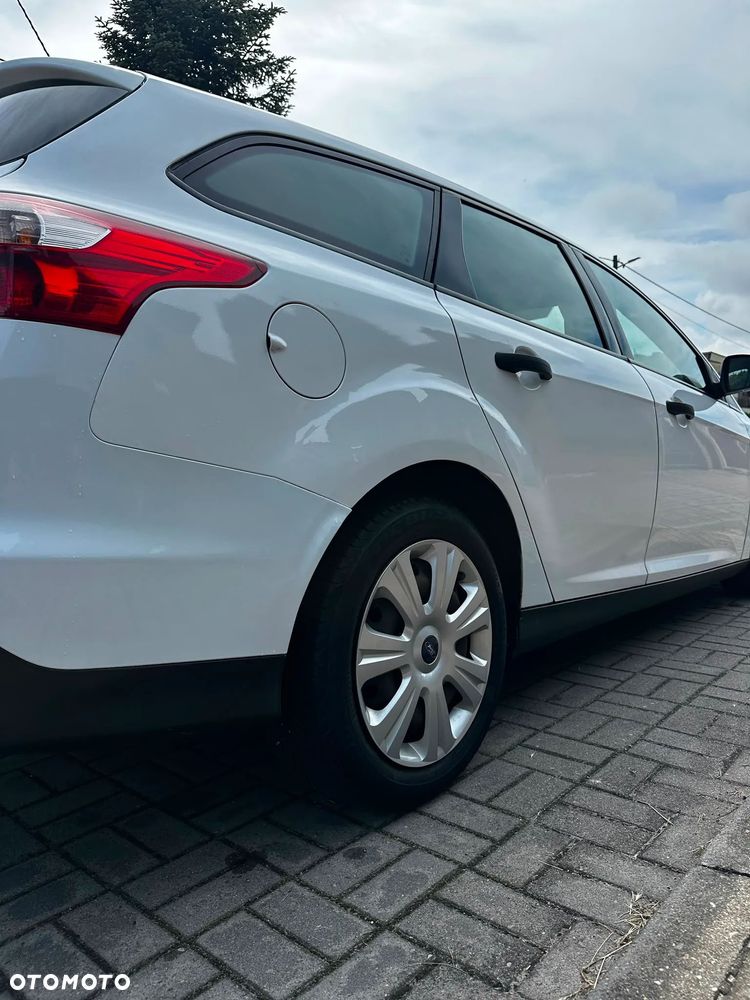 Ford Focus 1.6 TDCi Edition - 8