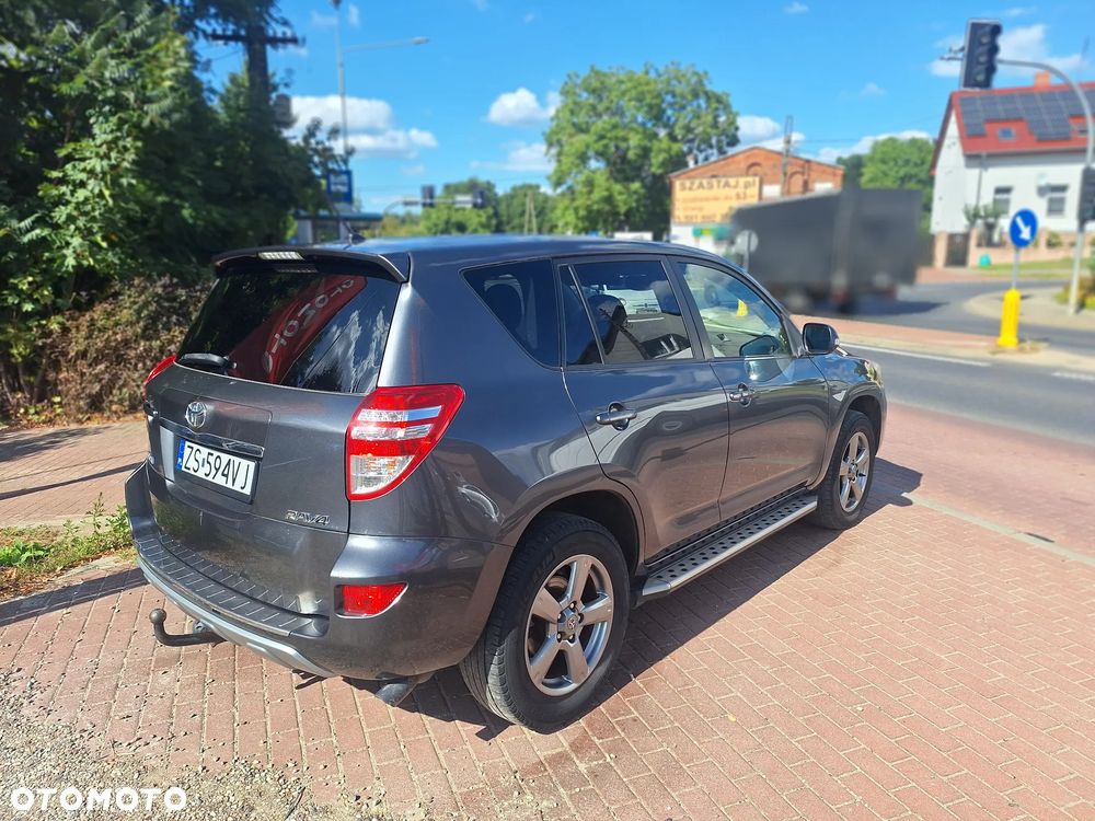 Toyota RAV4 2.2 D-4D 4x4 Comfort - 12