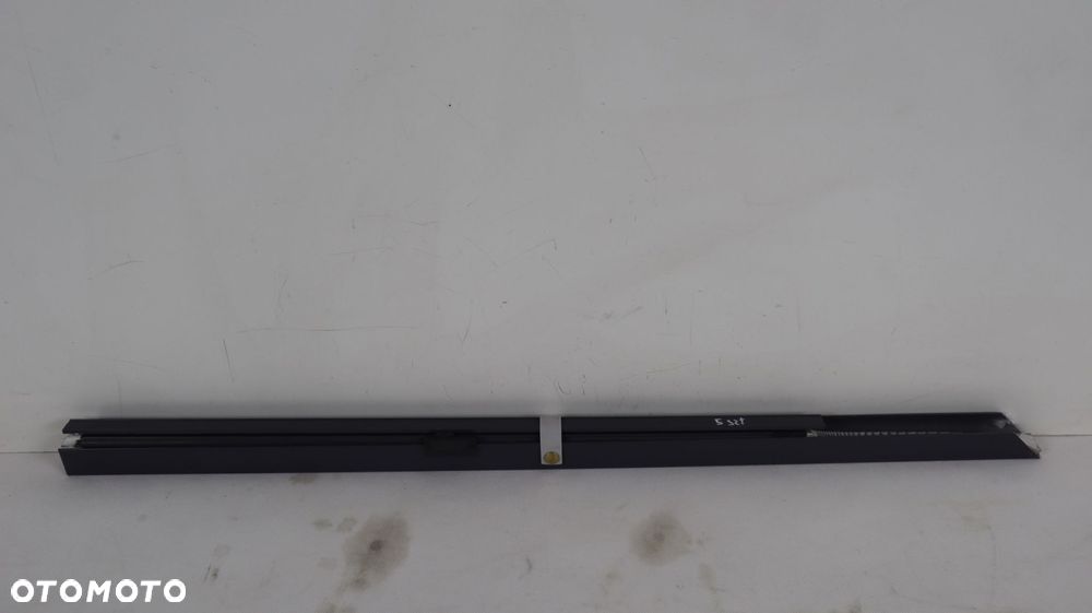 KAMPER PRZYCZEPA KEMPINGOWA ROLETA ŻALUZJA OKNA 94 CM - 1