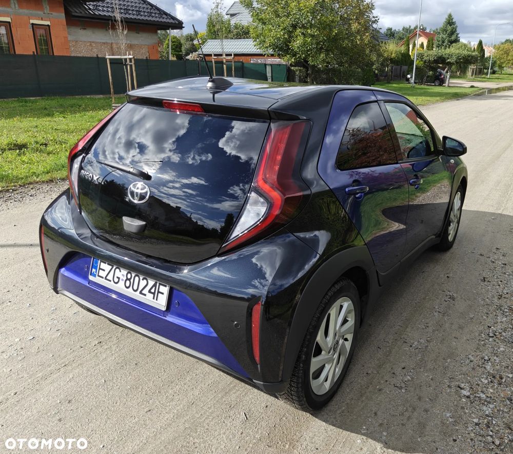 Toyota Aygo X 1.0 VVT-i Executive CVT - 5