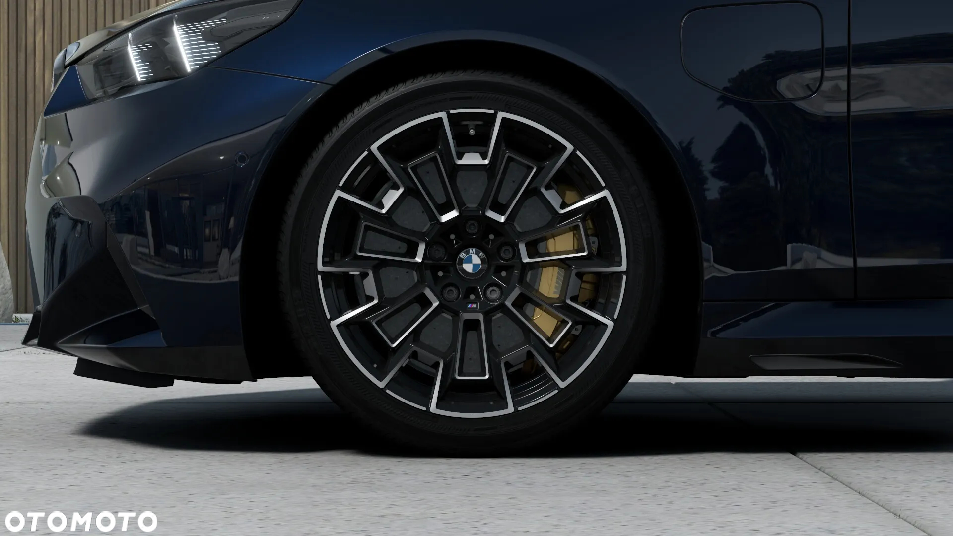 BMW M5 PHEV - 16