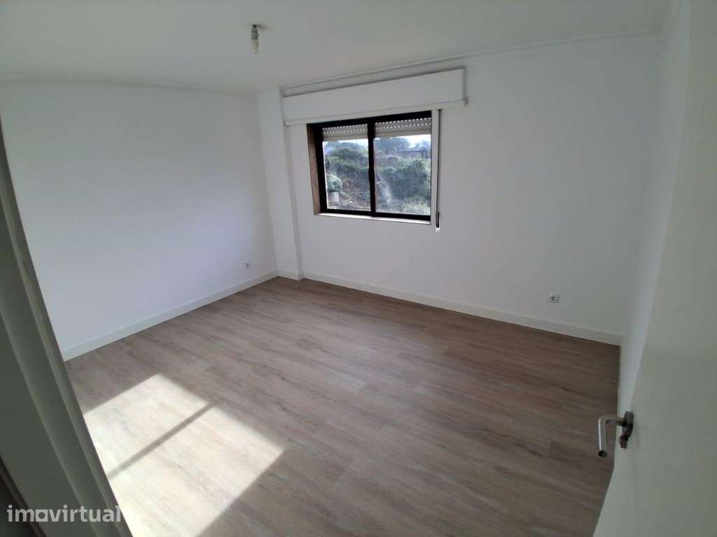 T2 Totalmente Remodelado | Rio Tinto - Grande imagem: 2/14
