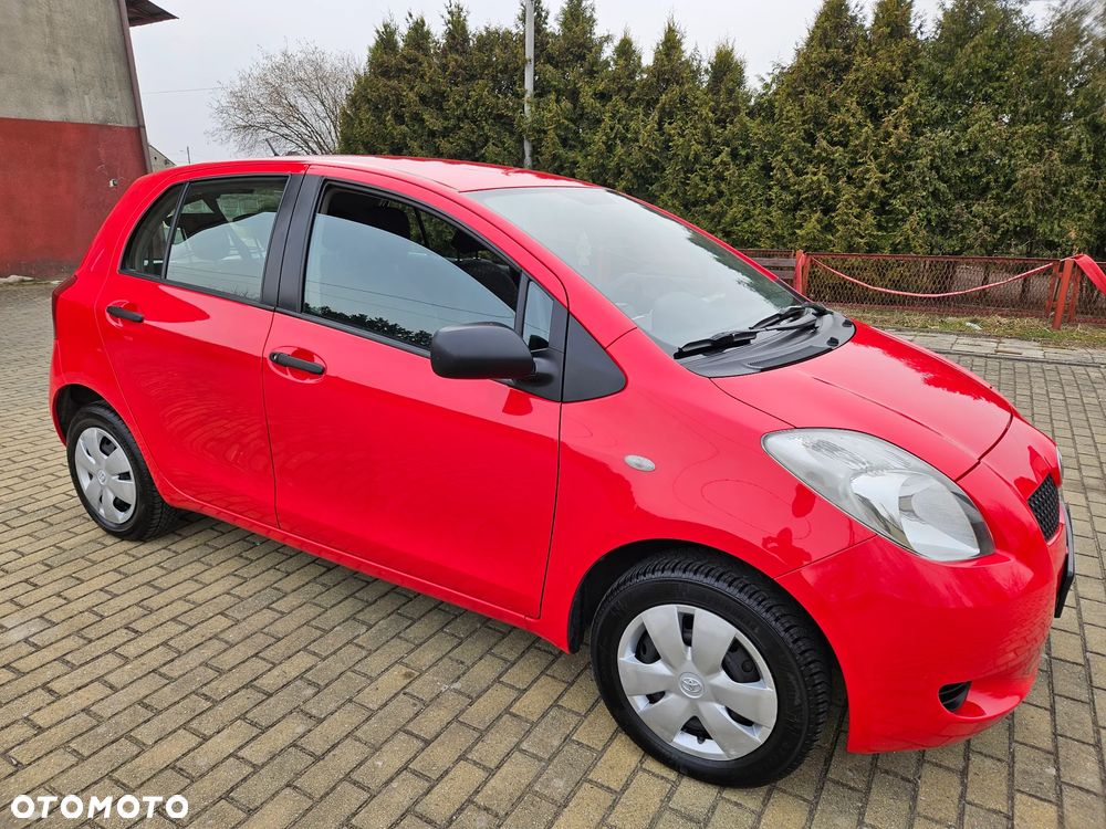 Toyota Yaris 1.0 Terra - 6