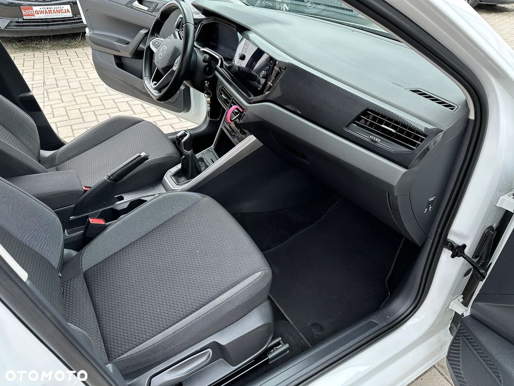 Volkswagen Polo - 23